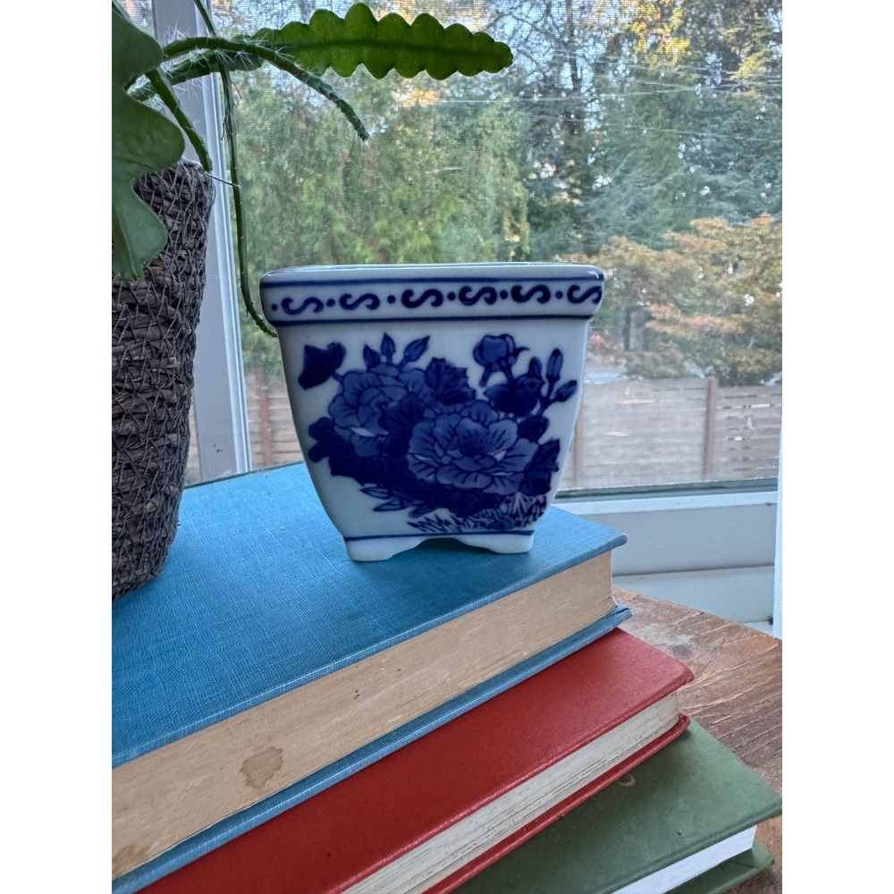 Vintage Blue and White Porcelain Square Footed Planter Floral Chinoiserie Pot